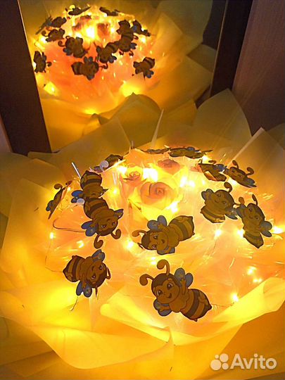 Букет из бабочек.Букет из мыльных роз