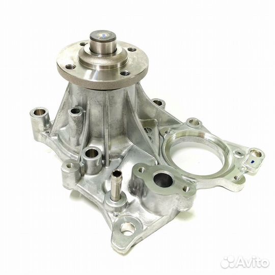 Помпа водяная Toyota 16100-09711
