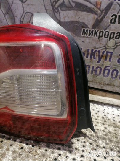 Фонарь задний левый Renault Logan 2