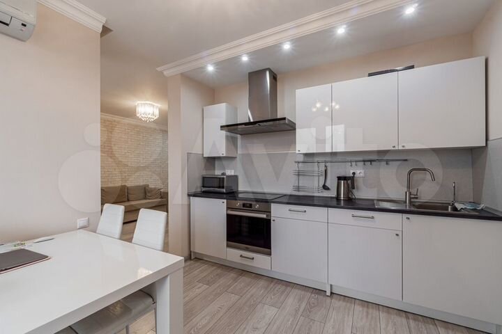 2-к. квартира, 44 м², 10/22 эт.