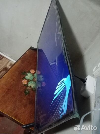 Телевизор SMART tv