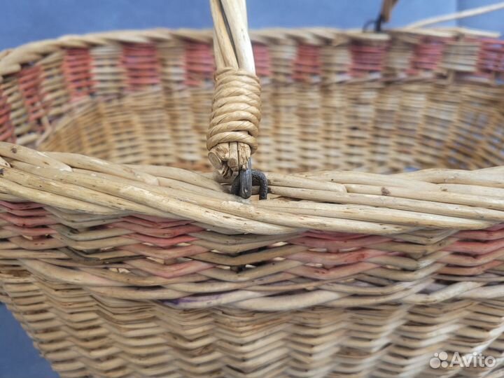 Корзина плетеная большая и маленькая