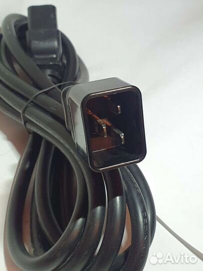 Силовой кабель или разъем AC Power Cord