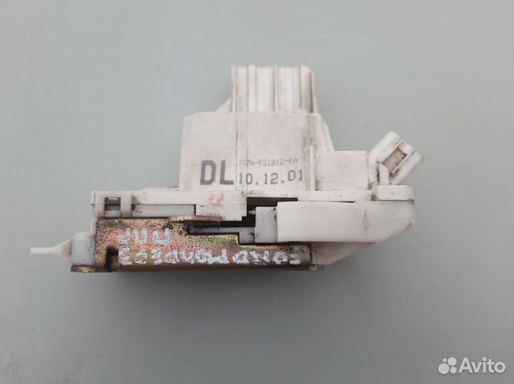 Замок двери передней правой Ford Mondeo 3