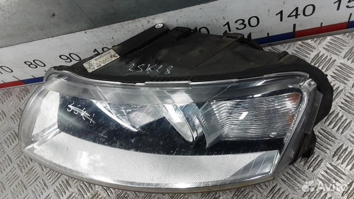 Фара левая Audi A6/RS6/S6