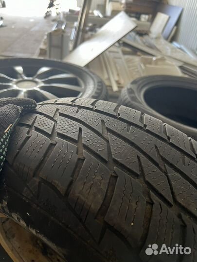 Matador MP 92 Sibir Snow SUV 215/70 R16