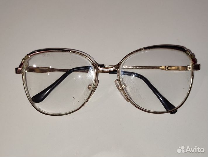 Оправы для очков женские б/у