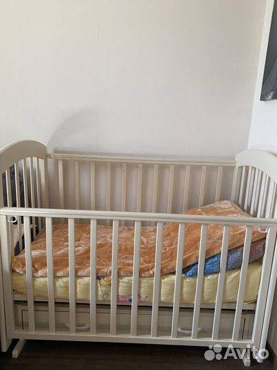 Кровать детская с маятником доставка