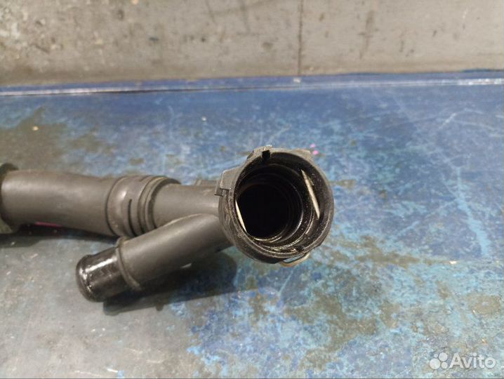 Патрубок охлаждения верхний Audi A3 8V