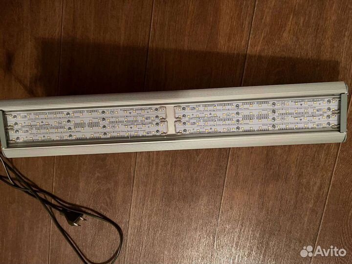 Светильник светодиодный уличный.модель