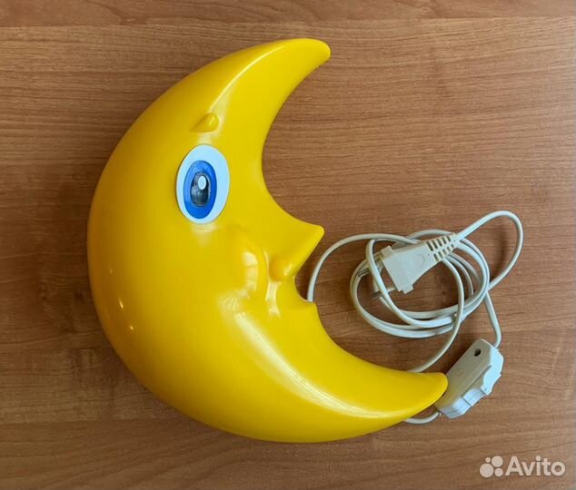 Светильник настенный в детскую