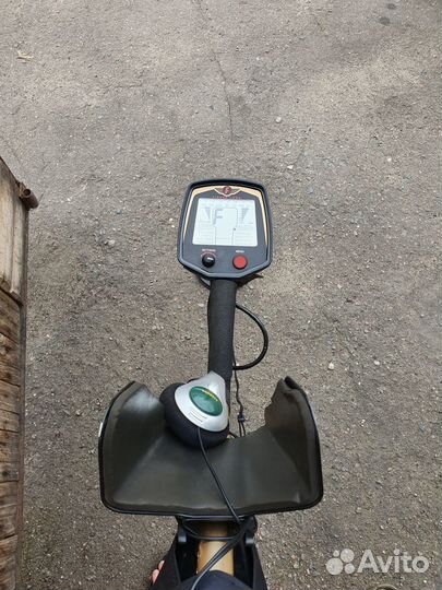 Металлоискатель fisher f75