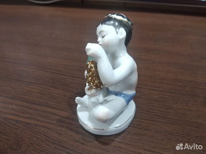 Коллекционная Статуэтка 