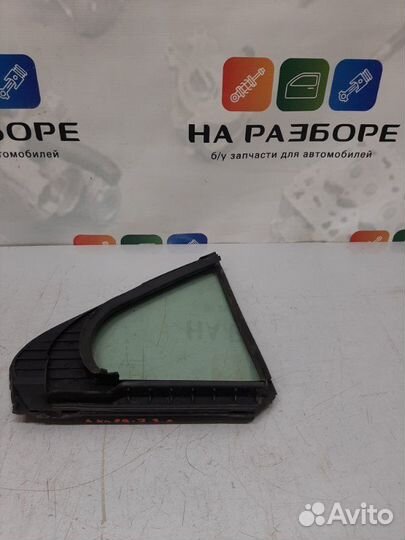 Форточка двери задняя левая Honda Accord 7