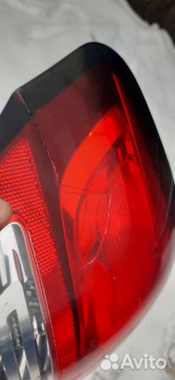 Фонарь задний наружный левый