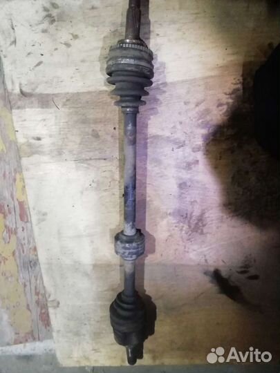 Привод правый передний