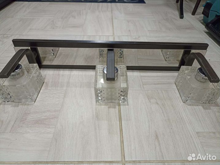 Светильник настенный