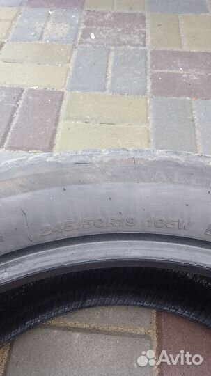 Michelin Latitude Tour 245/50 R19 105