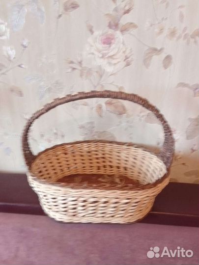 Корзина плетеная большая
