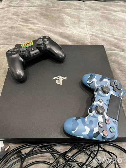 Sony PS4 pro 1tb