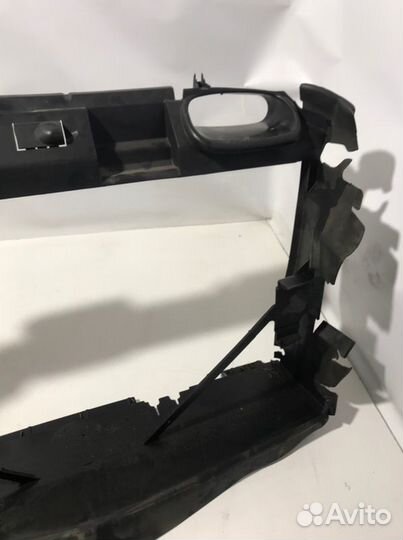 Воздухозаборник передний Mercedes-Benz C55 W203