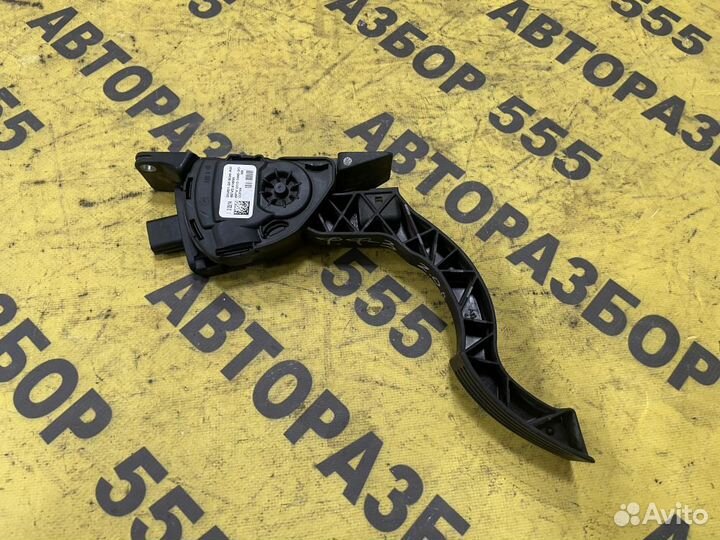 Педаль газа Ford Focus 3
