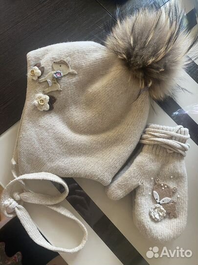 Комплект шапка и варежки