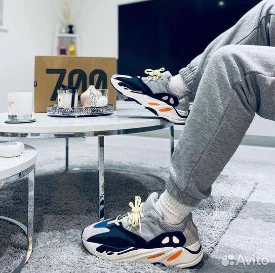 Adidas yeezy boost 700 Wave Runner