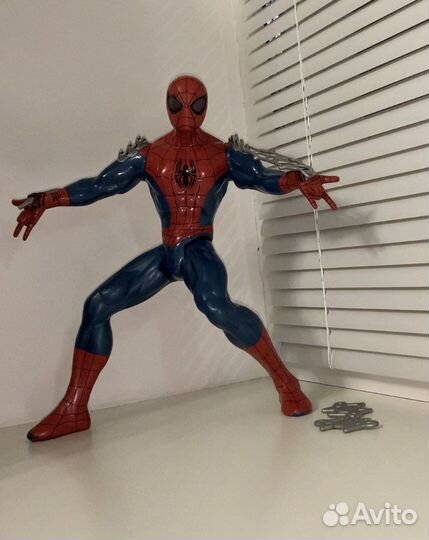 Человек-паук- интерактивная игрушка