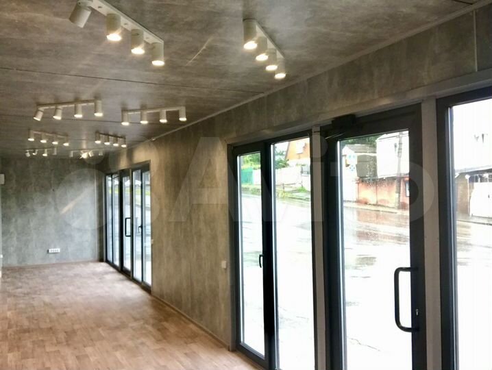 Торговая площадь, 28 м²