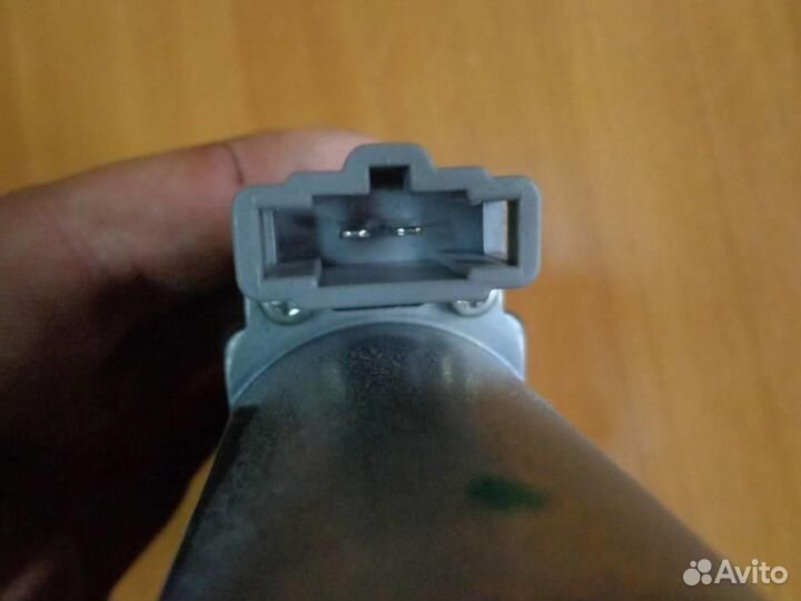 Моторчик стеклоподъемника задний левый VW Polo 5