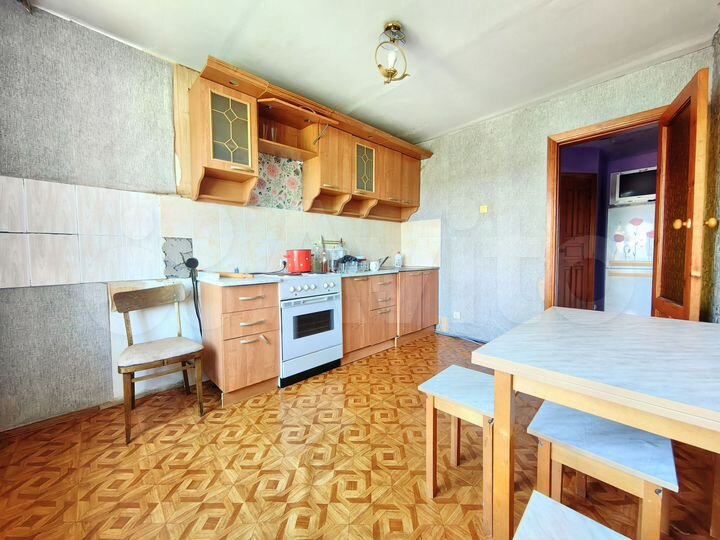 3-к. квартира, 79 м², 8/9 эт.