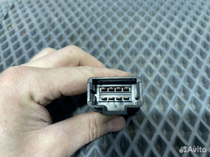 Кнопка аварийной сигнализации Nissan Almera (G15) 2013-2018