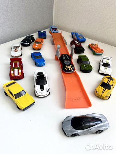 Hot wheels набор машинок