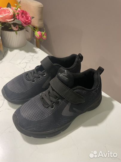 Кроссовки demix