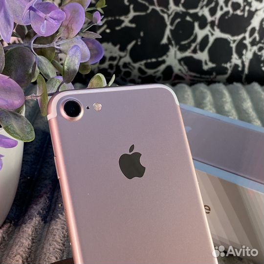 iPhone 7, 32 ГБ