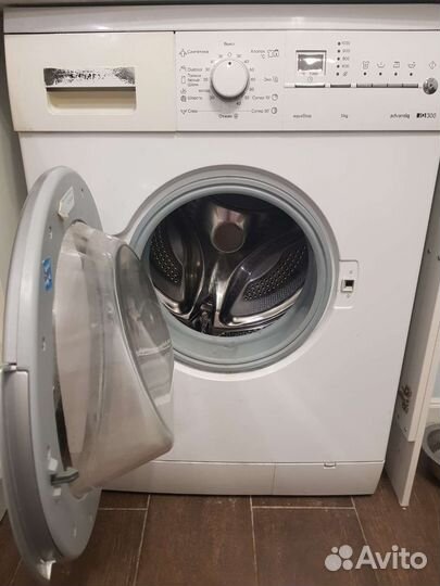Стиральная машина Siemens iq 300