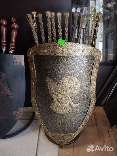 Подарочный набор кованые шампуры щит