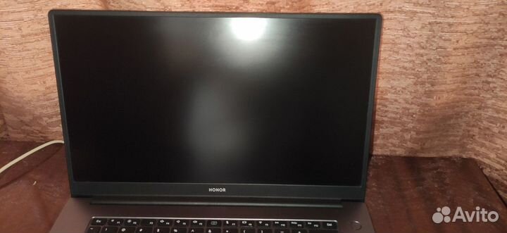 Ноутбук Honor magicbook 15 r5 5500u 16/512gb