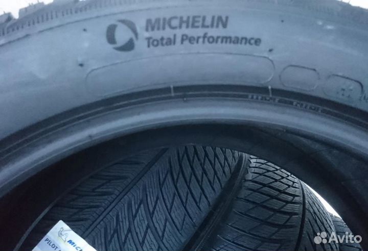 Michelin Pilot Alpin 5 245/40 R20 и 275/35 R20 102W