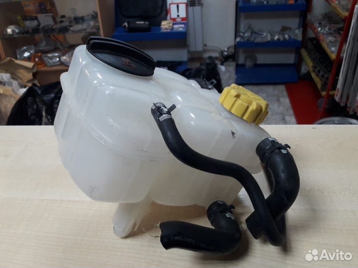 Расширительный бачок omoda C5