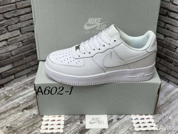 Кроссовки nike AIR force