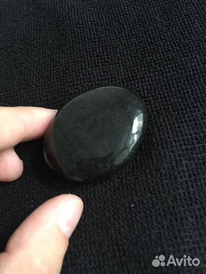 Нефрит, галька