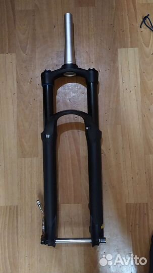 Вилки Suntour Rockshox Fox Manitou