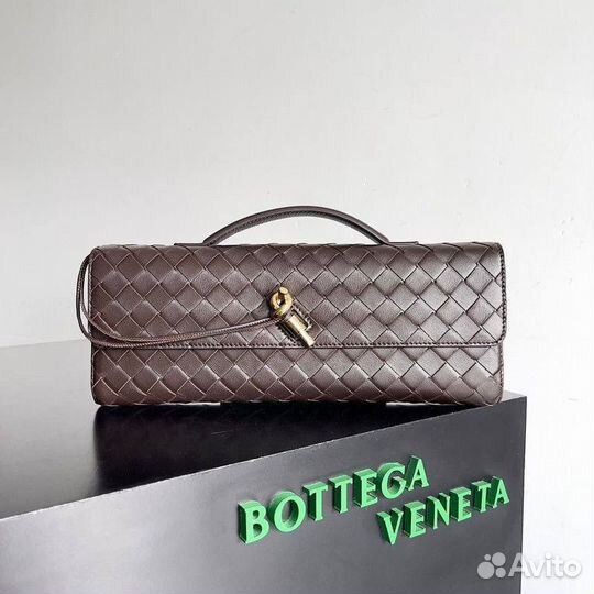 Клатчи bottega veneta