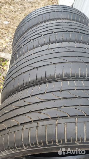 Bridgestone Dueler H/P Sport 215/60 R17 96H