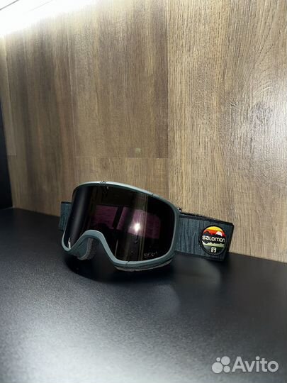 Горнолыжные очки salomon