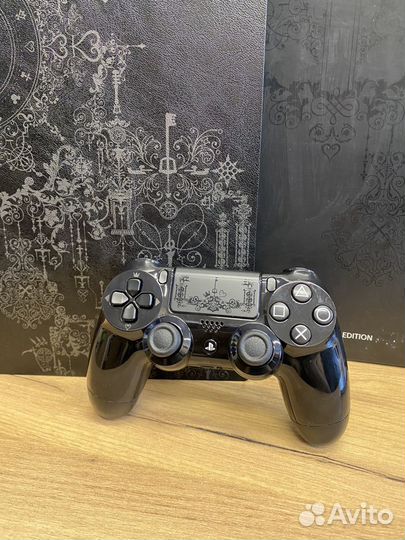 PS4 Pro 7208 Limited Kingdom Hearts III