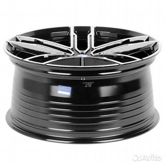 Литые диски R20 8.5/9.5J 5x112.0 Matte 810M Style