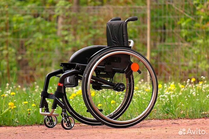 Инвалидная коляска